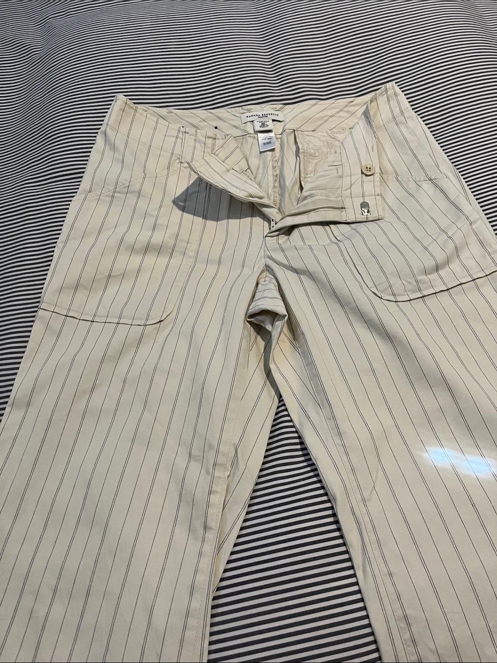 Banana Republic pants reposhing